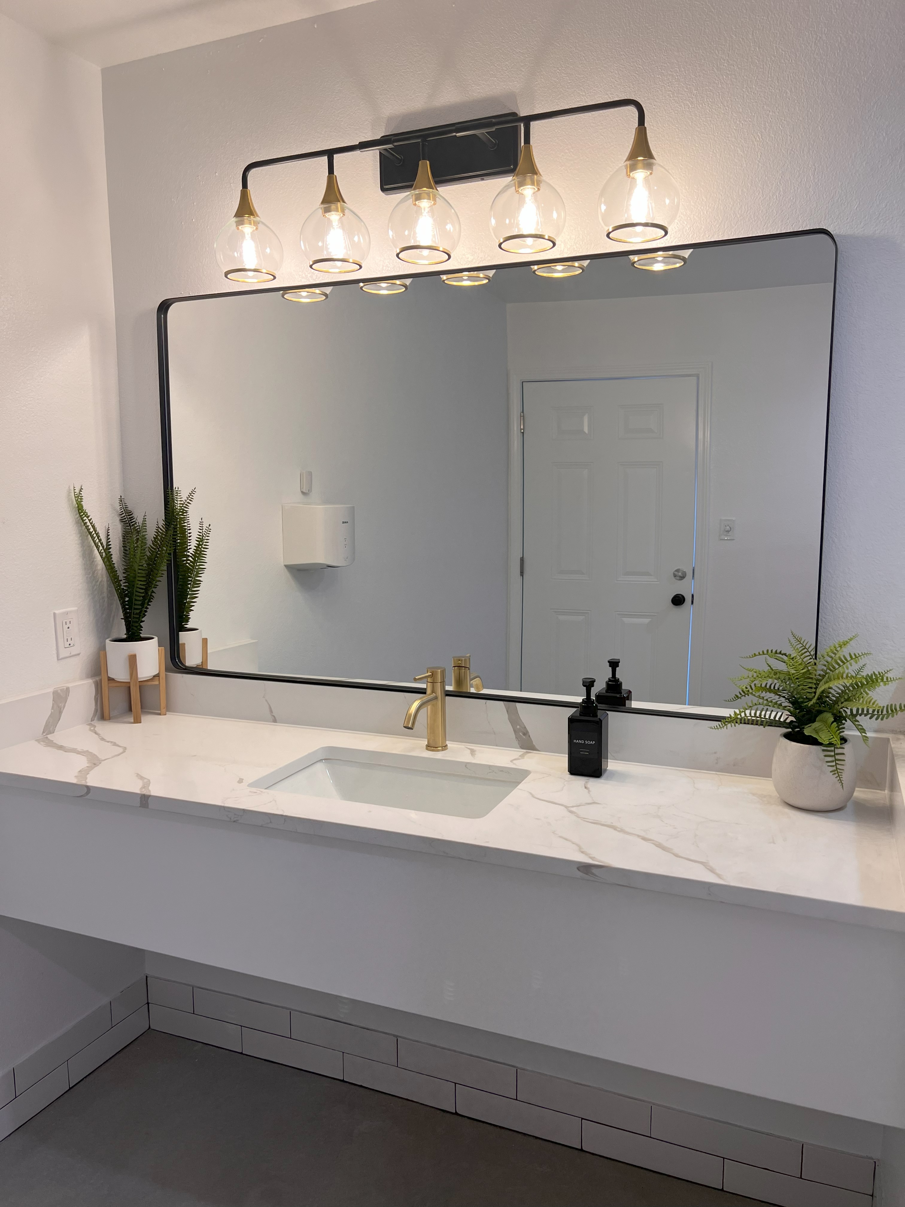 Luxury shower suite vanity